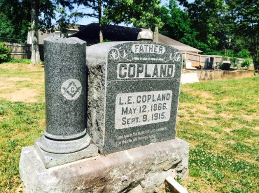 A broken column usually means a life cut short, but Larkin Copeland lived to the age of 49.