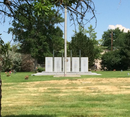 “Many of them were serving their country and dying on foreign soil, while their families were incarcerated in concentration camps by order 9066,” said Calvin Hada, with the Nisei Veterans Heritage Foundation. Article source: KUSA 9News, Denver, May 30, 2016.